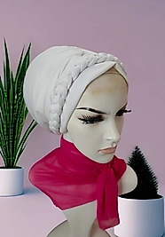 Beyaz örgülü bone