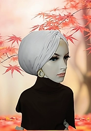 Beyaz düğüm dolgulu bone