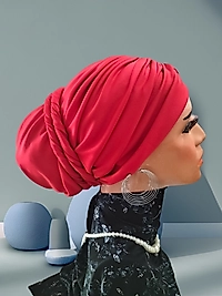 Kırmızı dolama bone