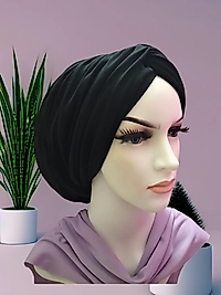 Siyah düğüm dolgulu bone