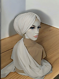 Ekru drapeli bone şal