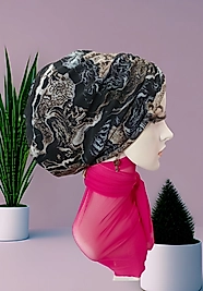 Desenli tüllü bone