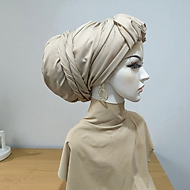 Bej büzgü detayli bone