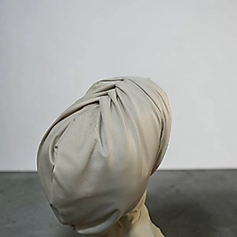 Bej önü düz salaş bone