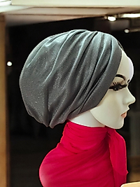 Gri simli tüllü bone